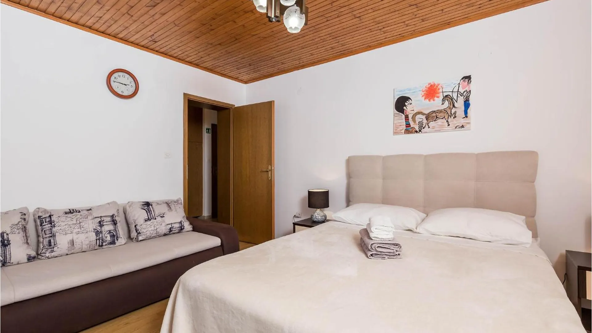 Gorgeous Apartment In Lovran With Kitchen