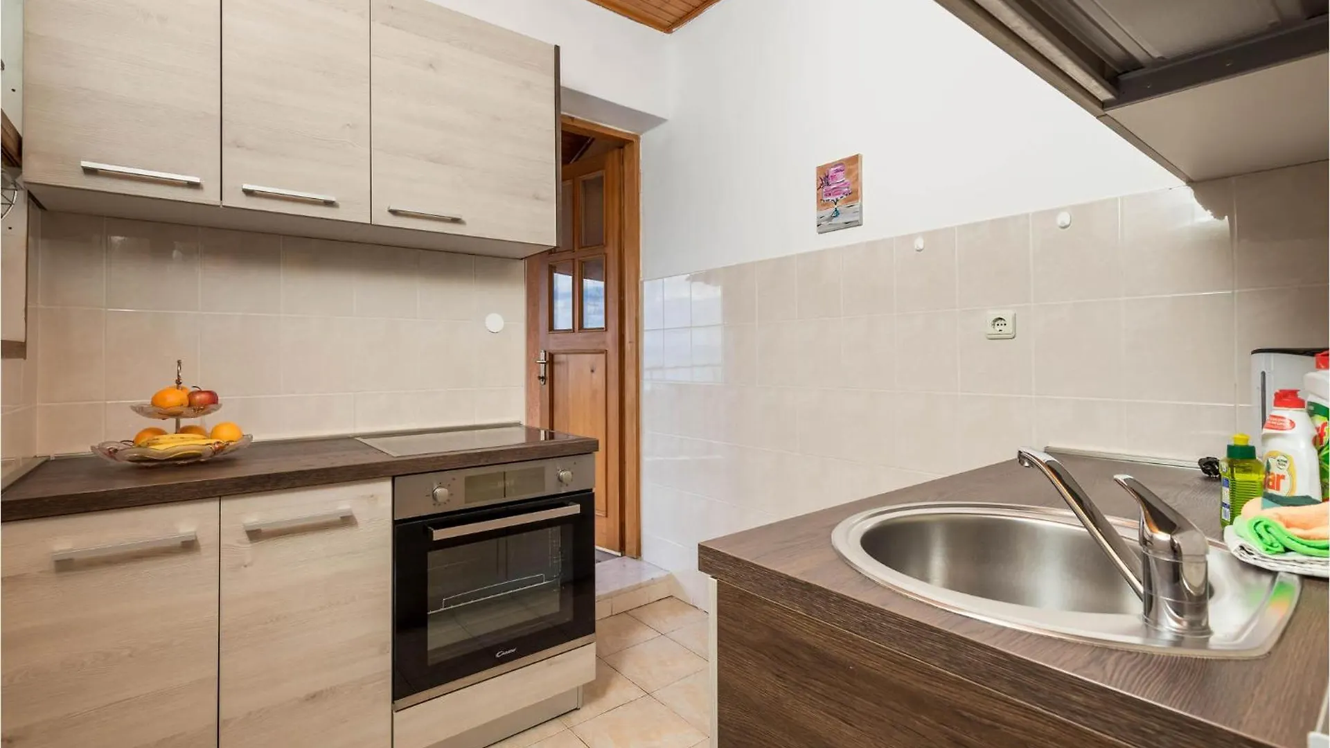 Gorgeous Apartment In Lovran With Kitchen